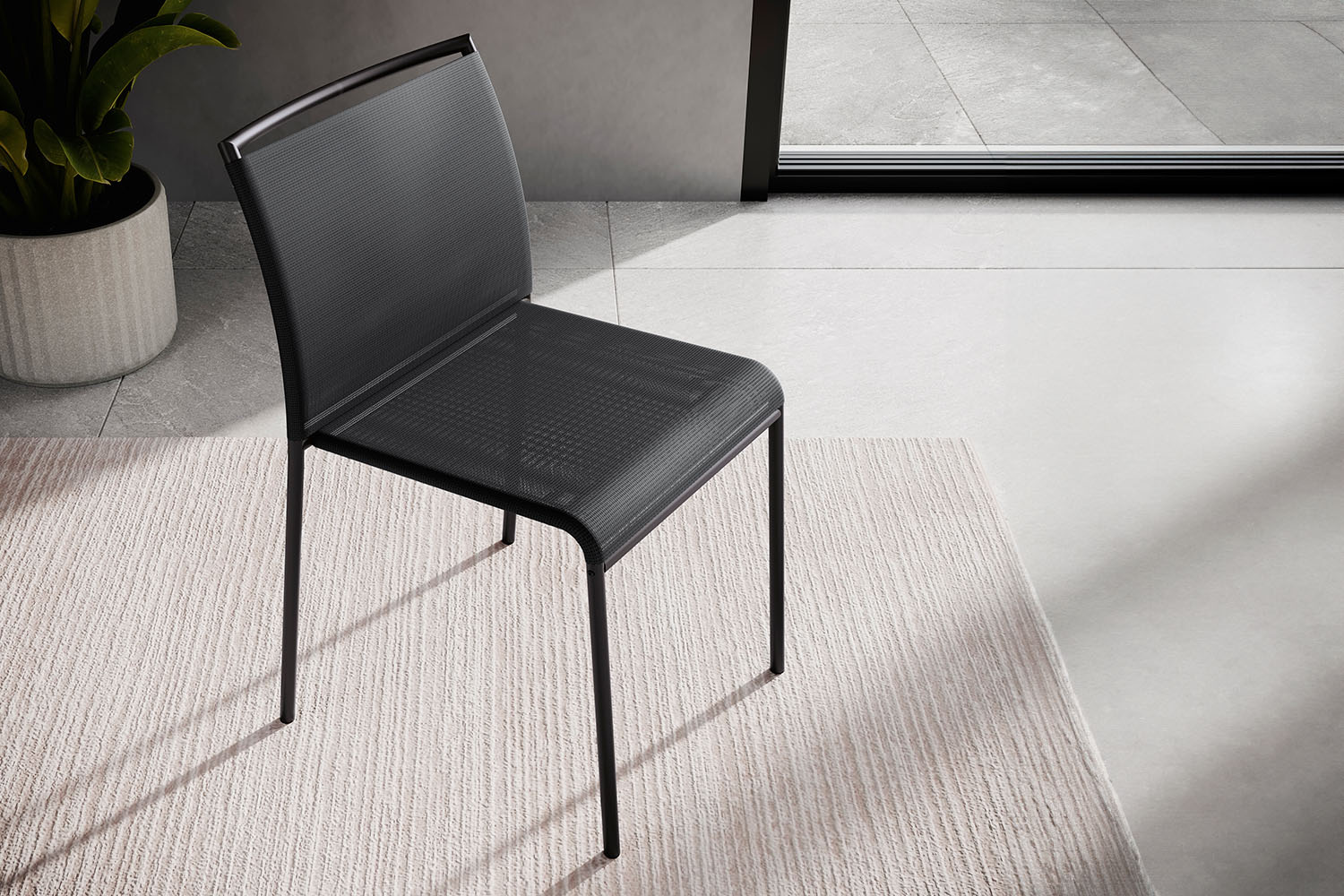 lola-dining-chair-05_2.jpg