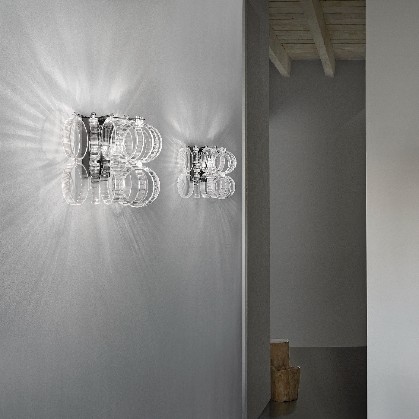 Ecos Wall Lamp
