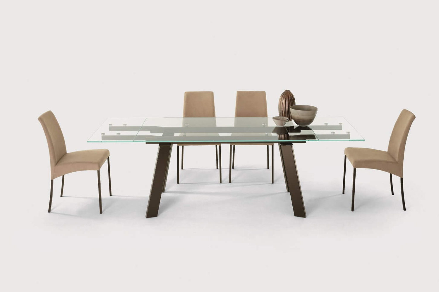 gulliver-extension-dining-table-10.jpg