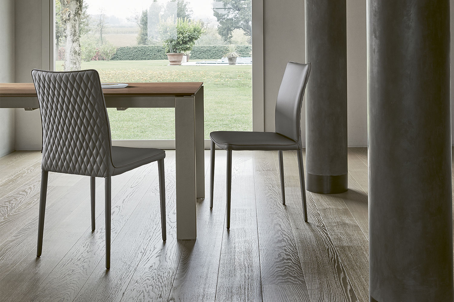 nata-uph-dining-chair-qs-03.jpg
