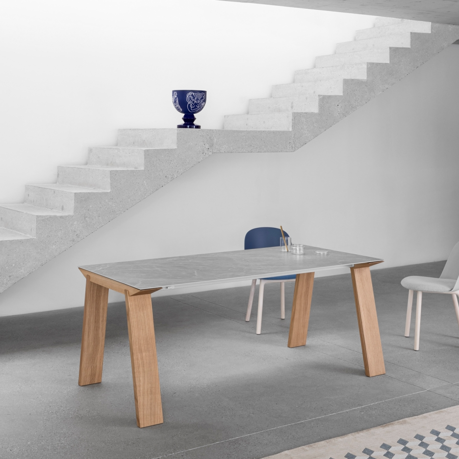 Artù Dining table