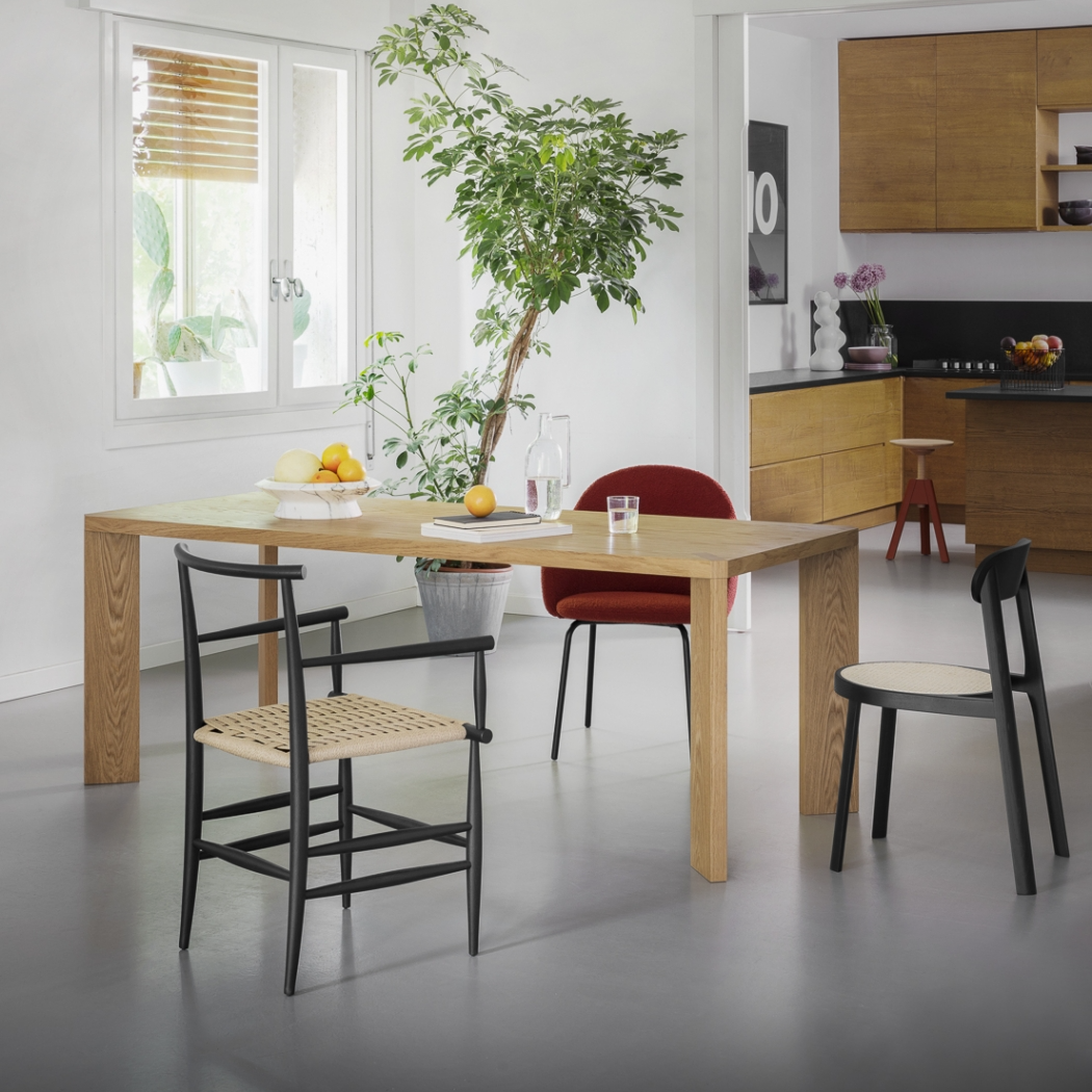 Manero Dining Table