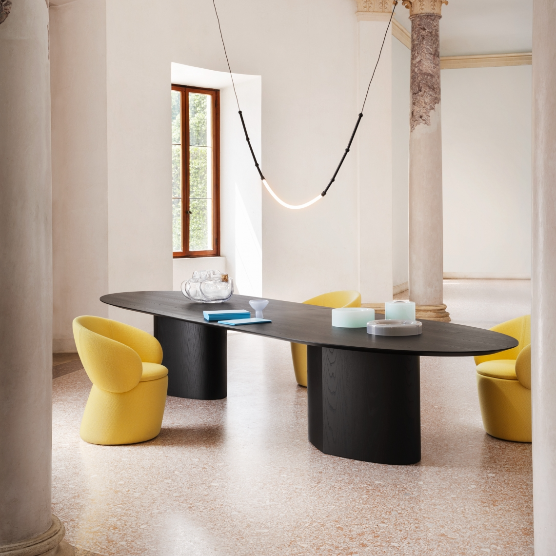 Monoplauto Maxi Dining Table