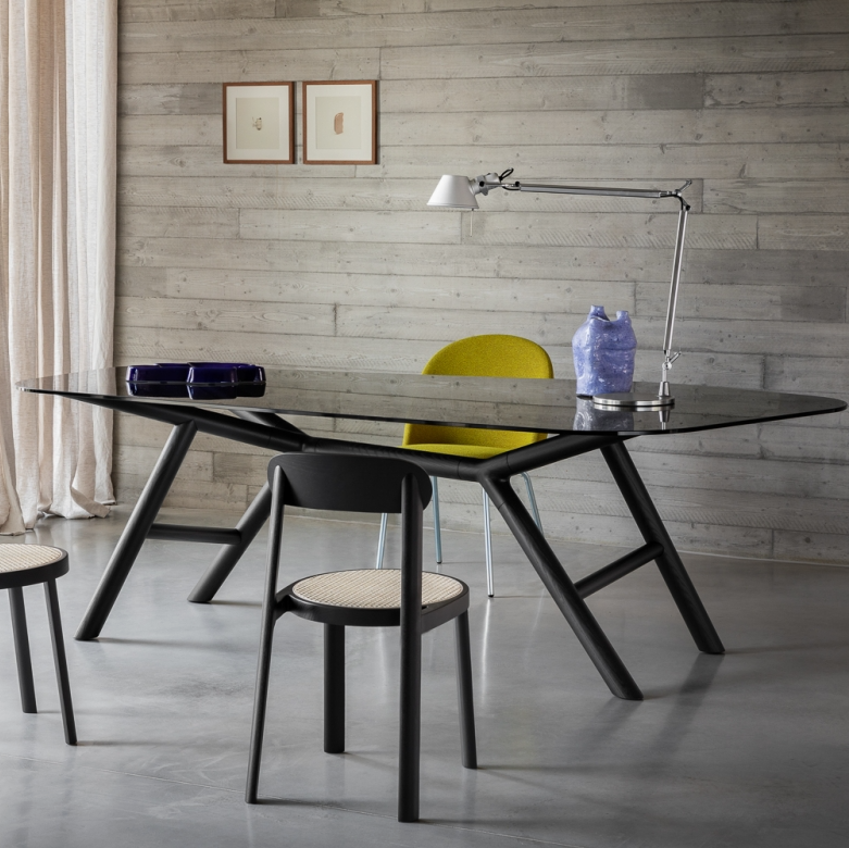 Otto Dining Table