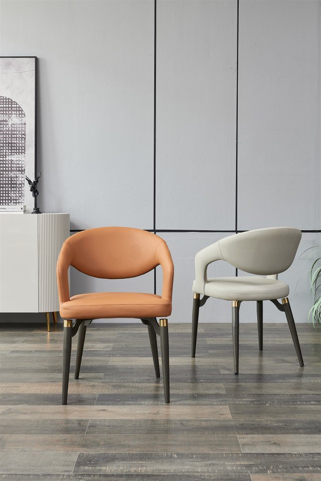Beverly Hills Furniture Ava Dining Chair