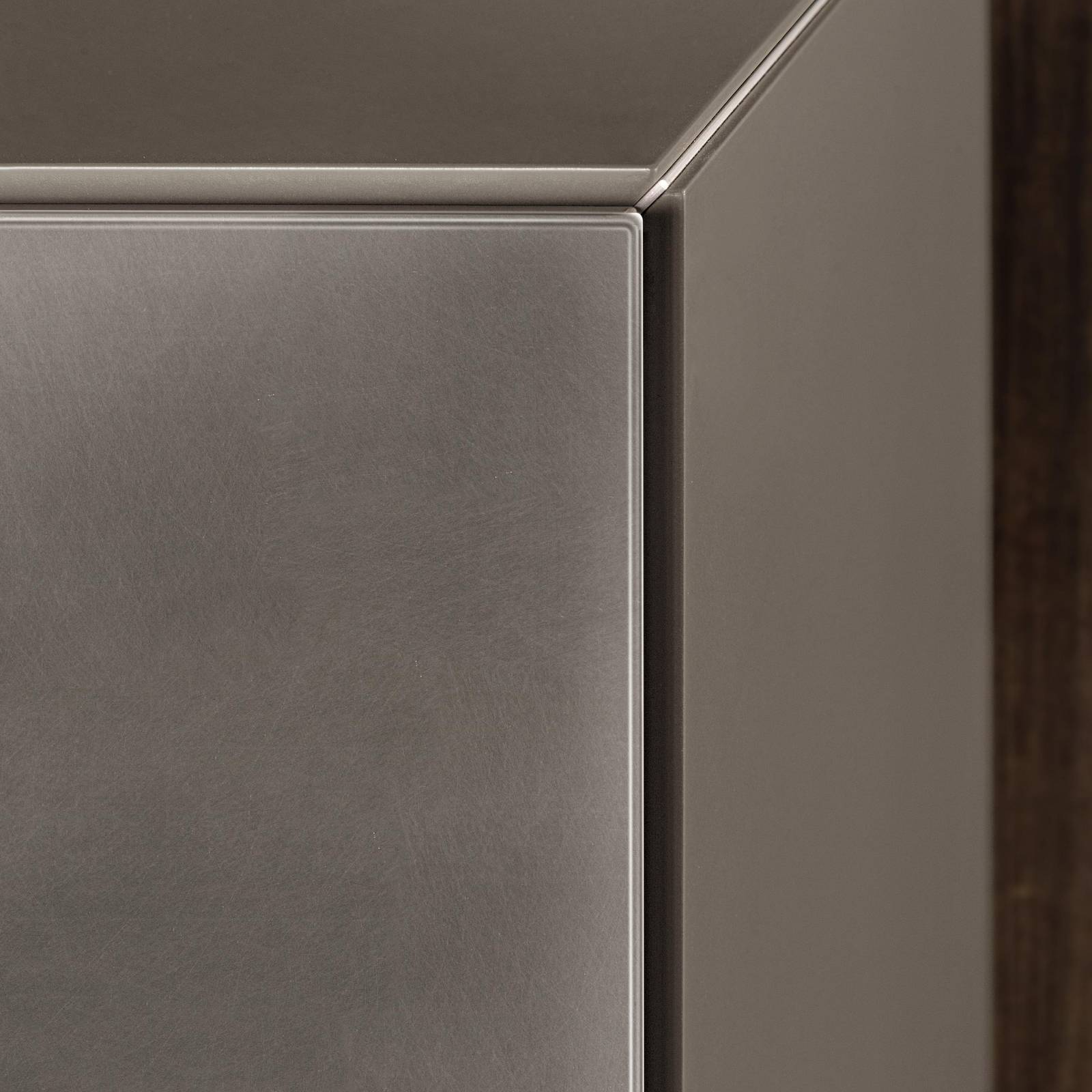 aluminum-filigree-detail-orsideboard-or-lago.jpg