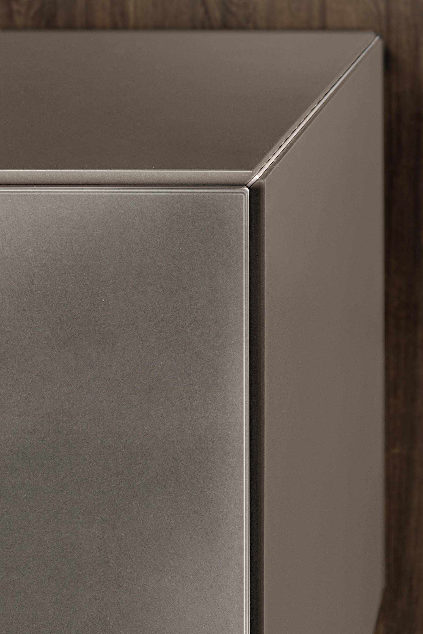 aluminum-filigree-detail-orsideboard-or-lago.jpg