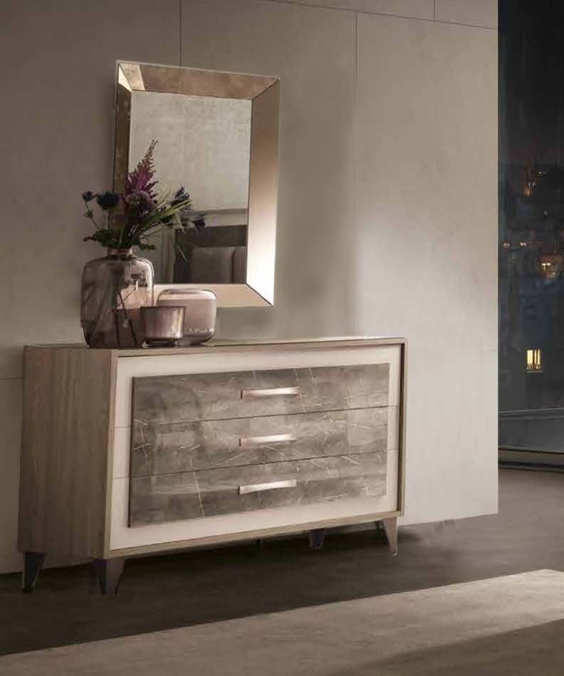 Bedroom-Furniture_Classic-Bedrooms-QS-and-KS_ArredoAmbra-Bedroom-by-Arredoclassic-with-single-dresser_1687972009_side_1.jpg