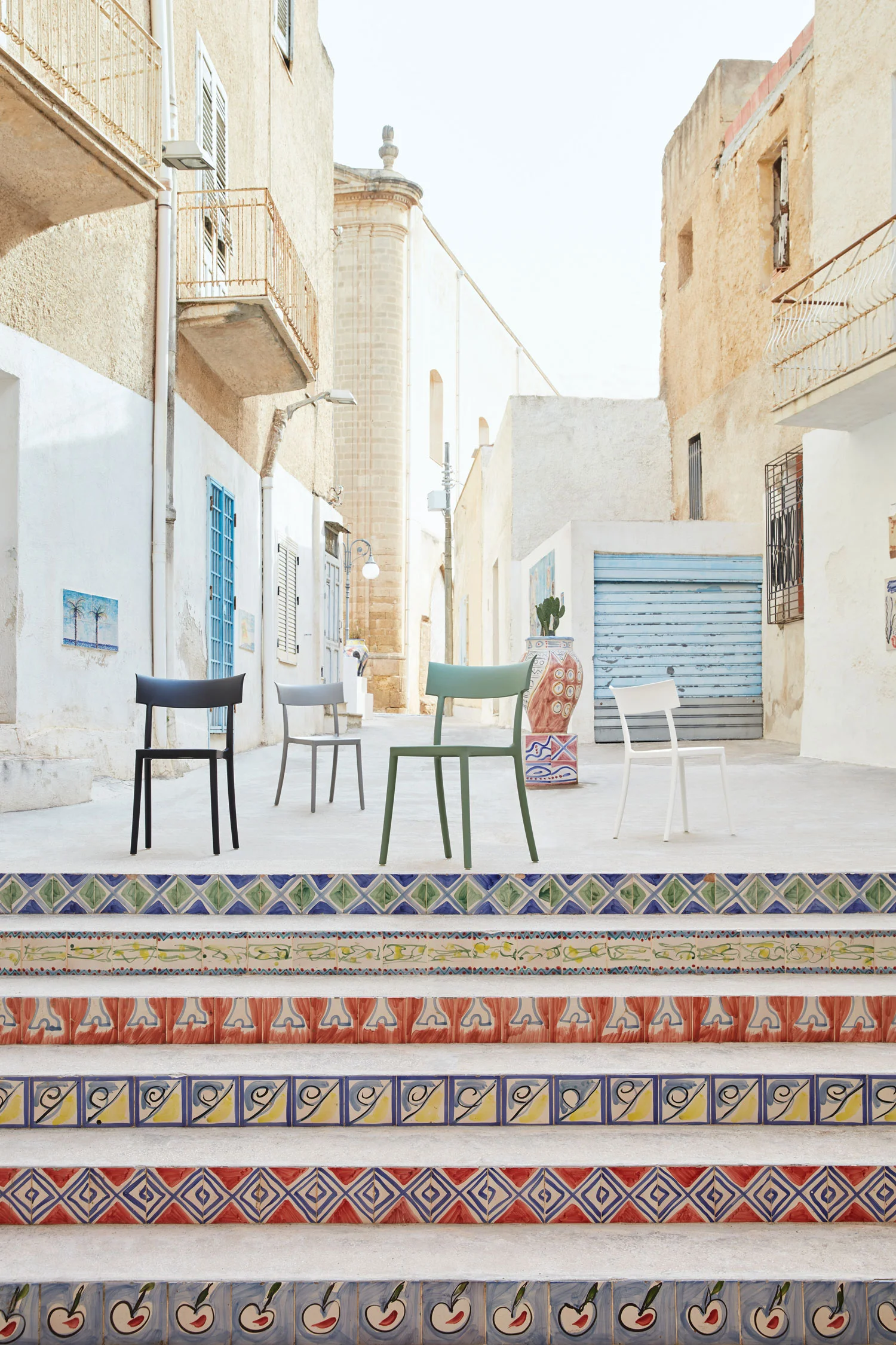 Kartell Catwalk Dining Chair - Thumbnail 4