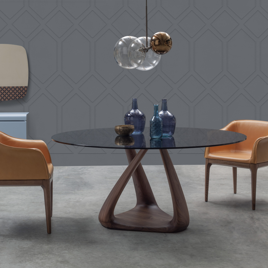Rizoma Dining Table