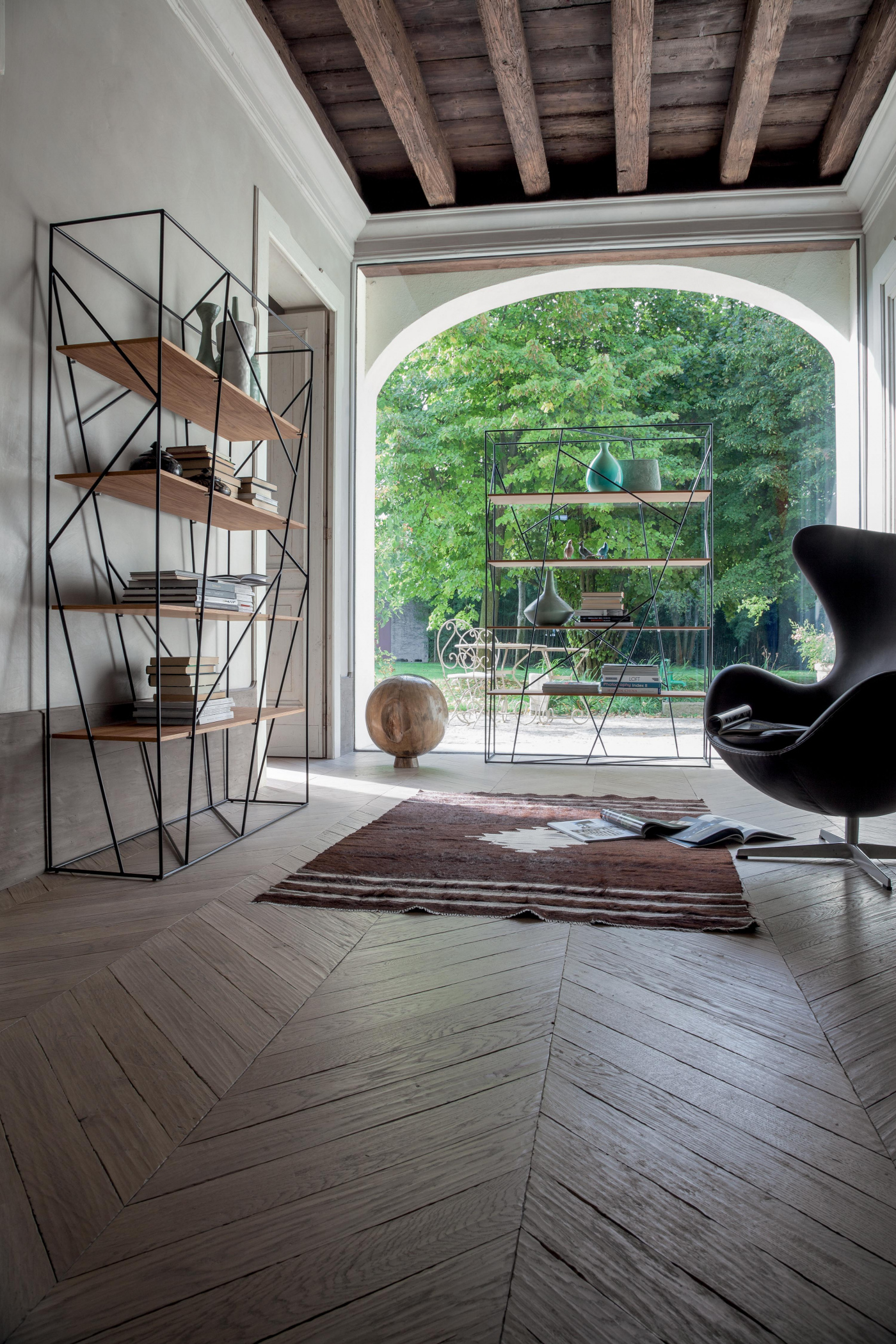 010116-101000-prod-gallery-459-t7247naviglio03.jpg