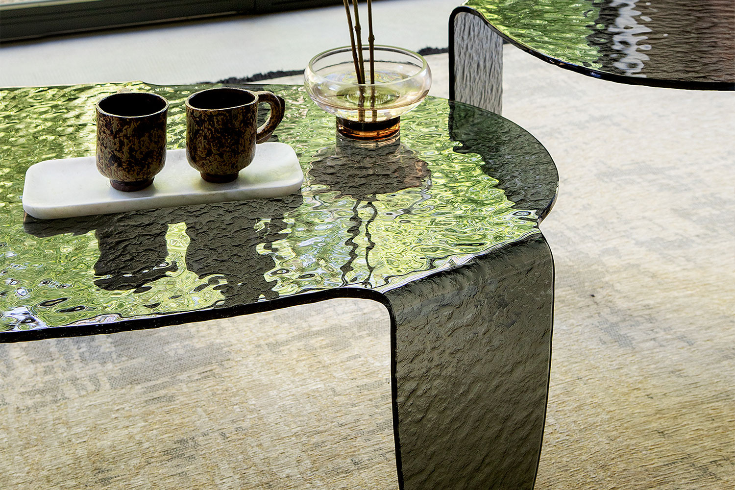 arturo-coffee-table-02.jpg