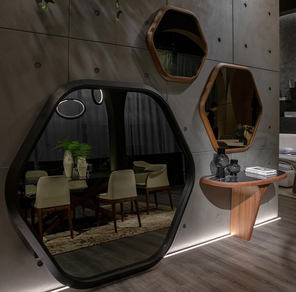 hive-mirror-0.jpg