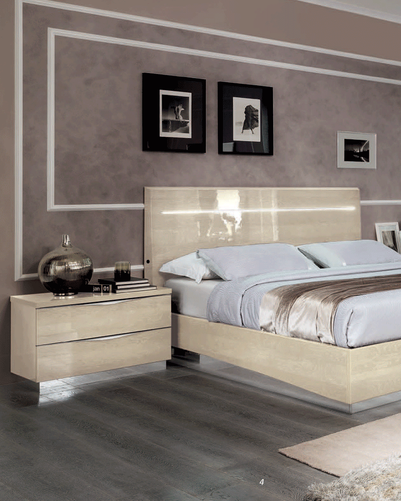 Bedroom-Furniture_Modern-Bedrooms-QS-and-KS_Platinum-Bedroom-BETULLIA-SABBIA-by-Camelgroup-Italy_1687891676_side_1.png