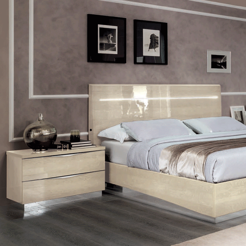 Bedroom-Furniture_Modern-Bedrooms-QS-and-KS_Platinum-Bedroom-BETULLIA-SABBIA-by-Camelgroup-Italy_1687891676_side_1.png