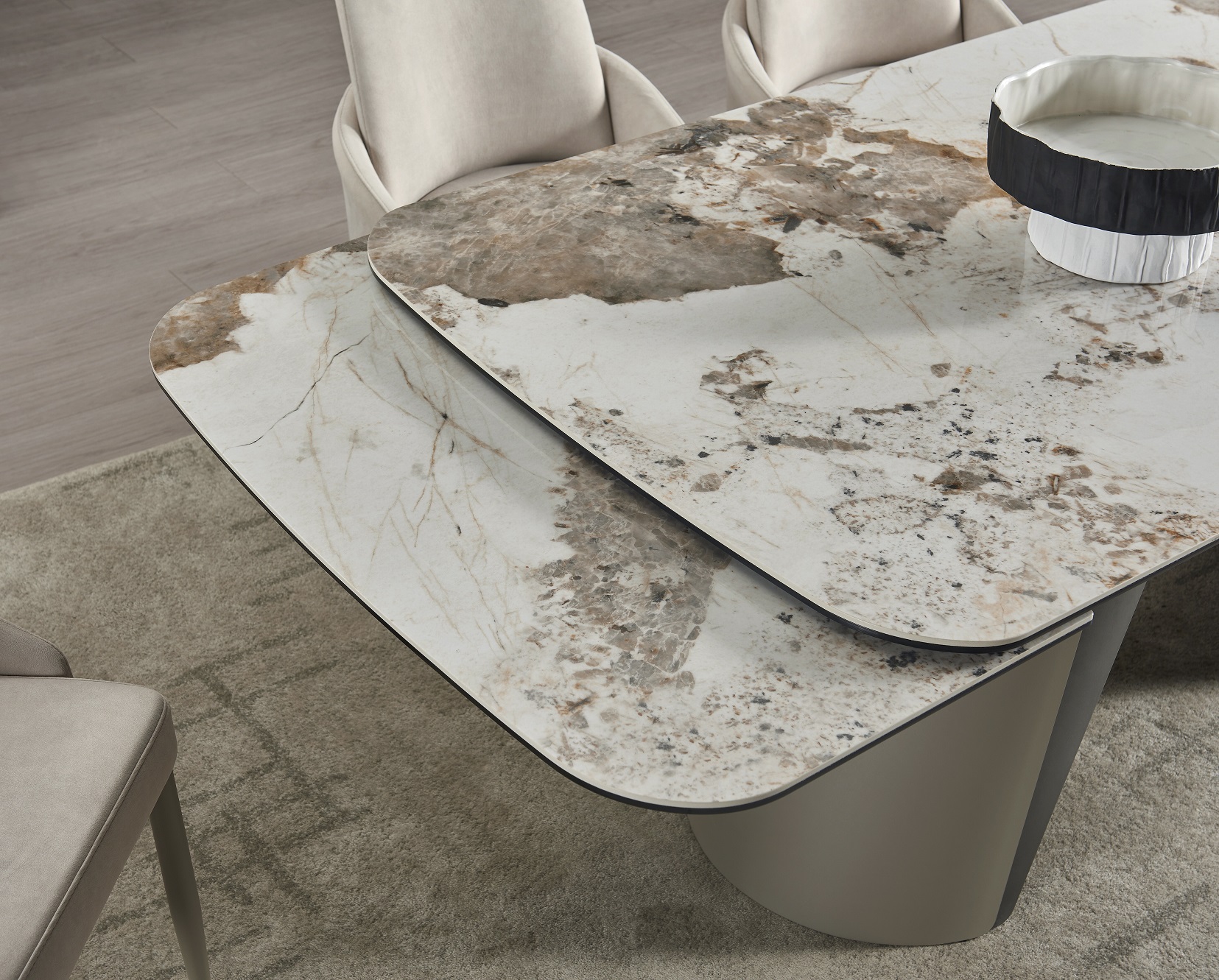 RH Morandi Extension Table_1.jpg