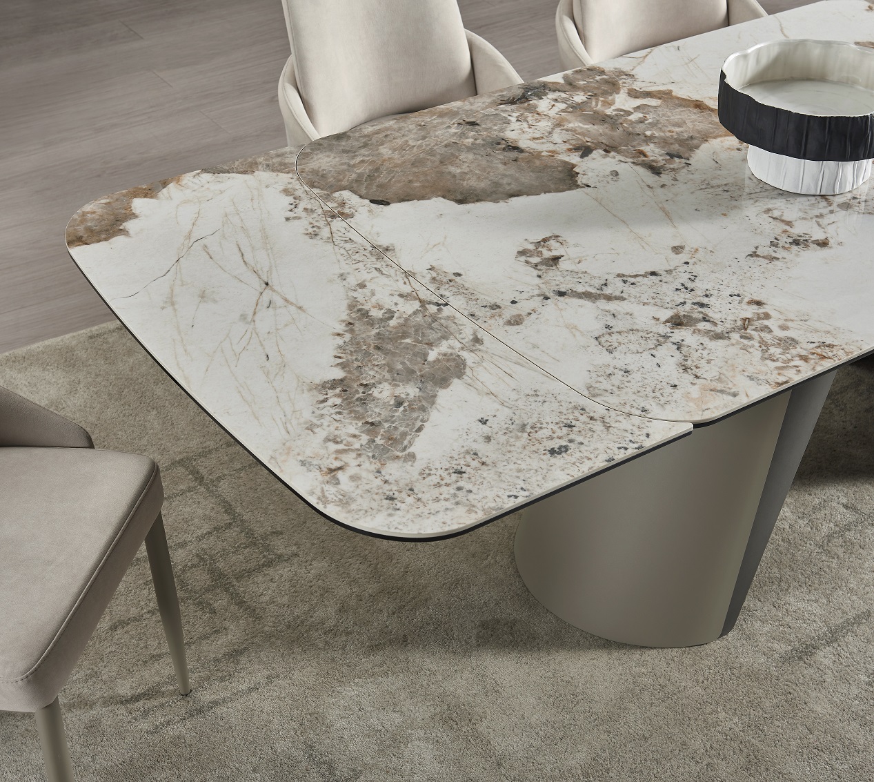 RH Morandi Extension Table_8.jpg
