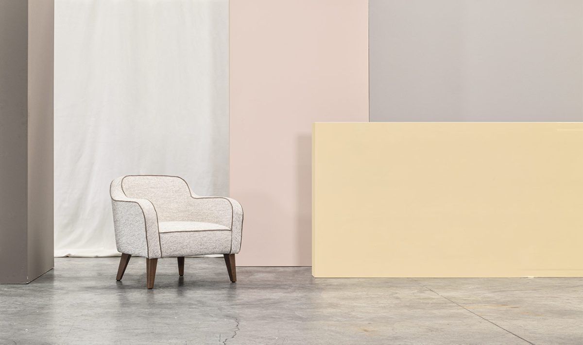 Poltrona-rever-airnova-arredamento-design-leather-furnishing-03-r0a1i0d5gpvww81egy0wad26qcpdvifd39kqlrzydi.jpg