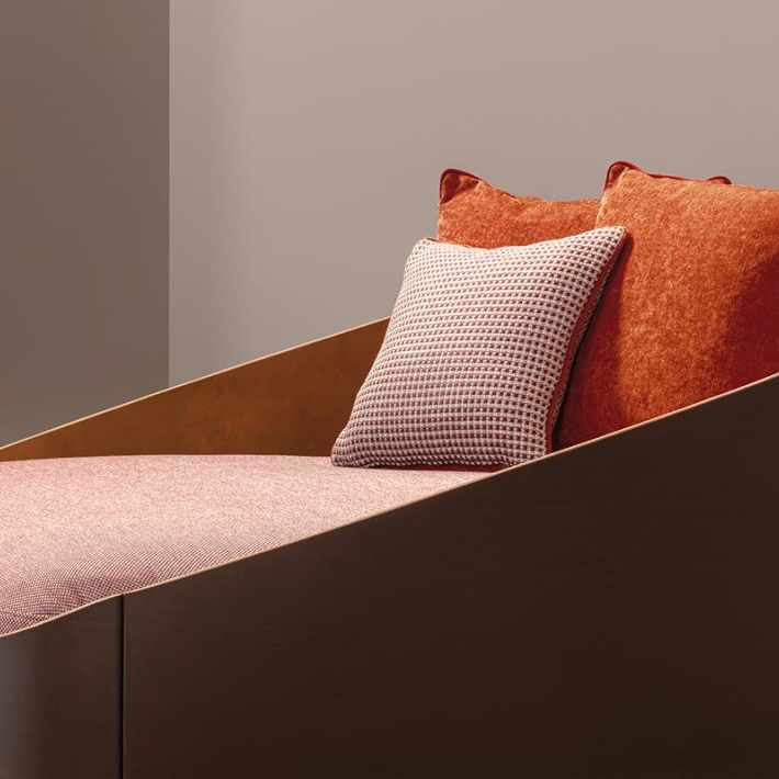 Lounge-sellariusL-airnova-arredamento-design-leather-furnishing-03-r0a268ndmz206cuczf2ok8xxzxa0amm9r6zbyk2lza.jpg