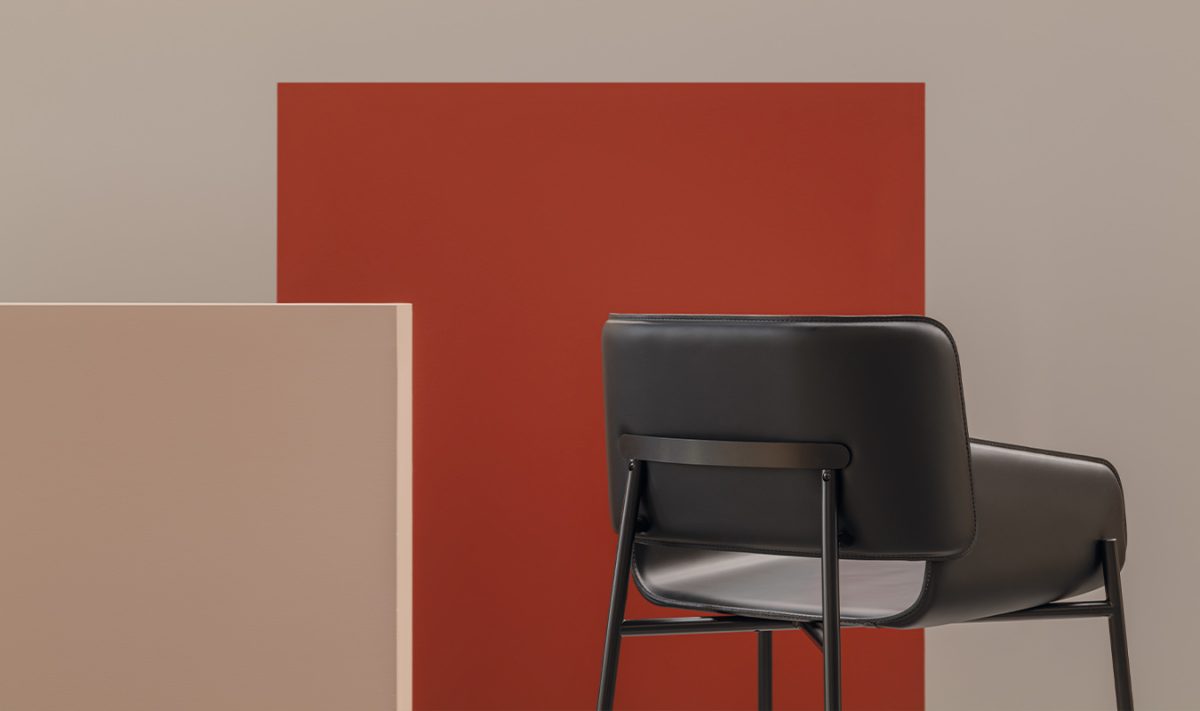 Sedia-amur-airnova-arredamento-design-leather-furnishing-02-qzxupgpx07ltqzei7aujp2dn8pv9ac8gxmgni3p03q.jpg