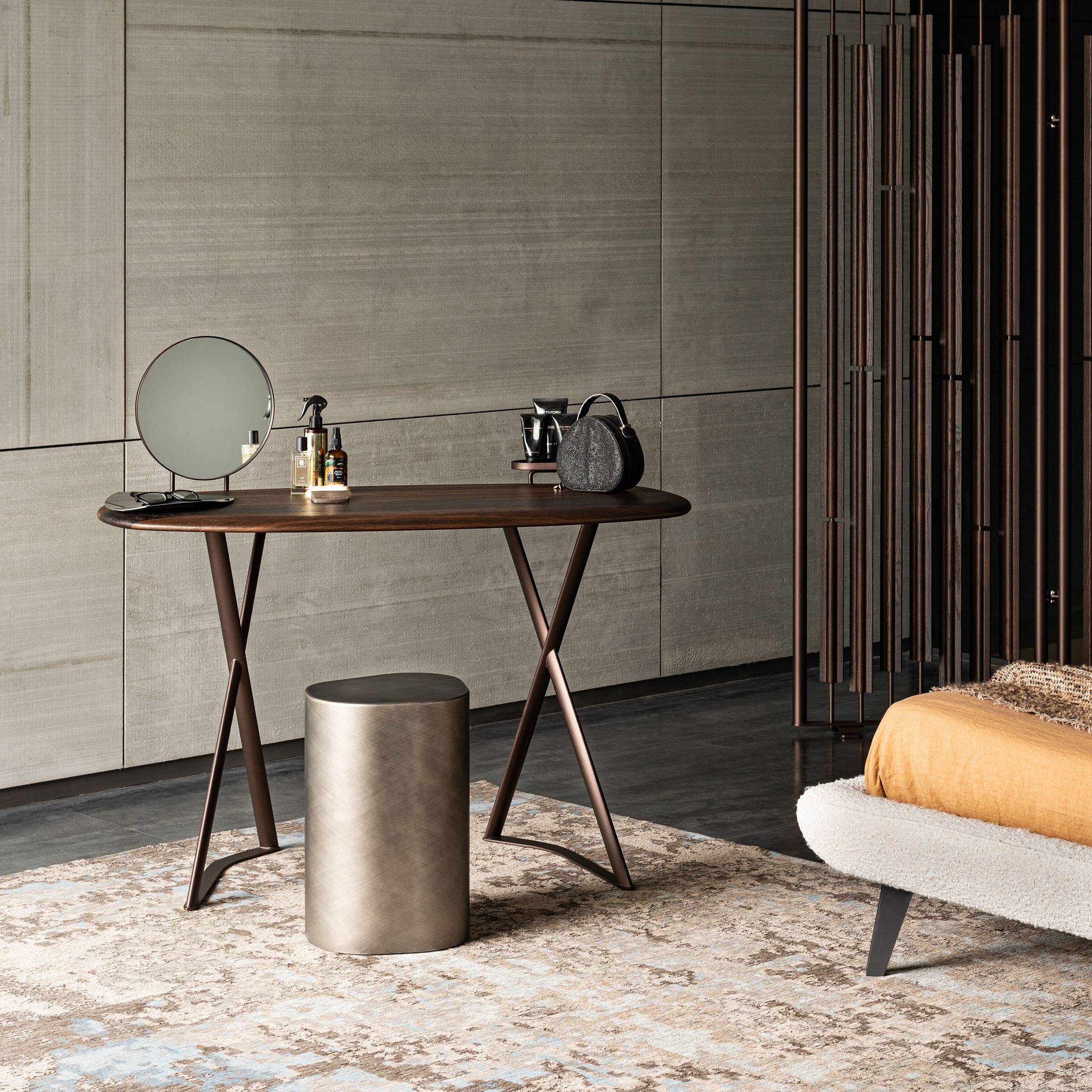 Tahiti Trousse Desk