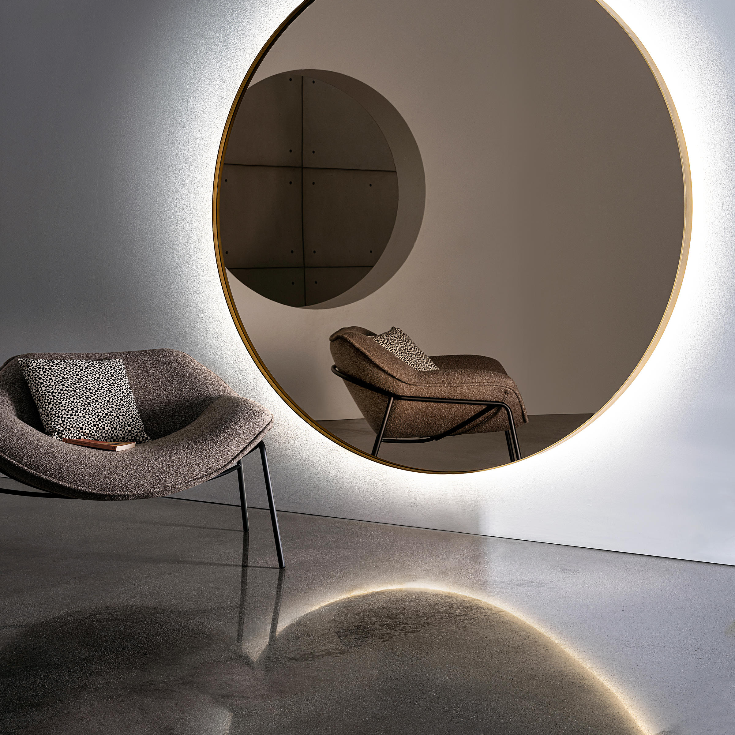 alisia-without-headrest-sovet-giugno24-302-fam-g-arcit18.jpg