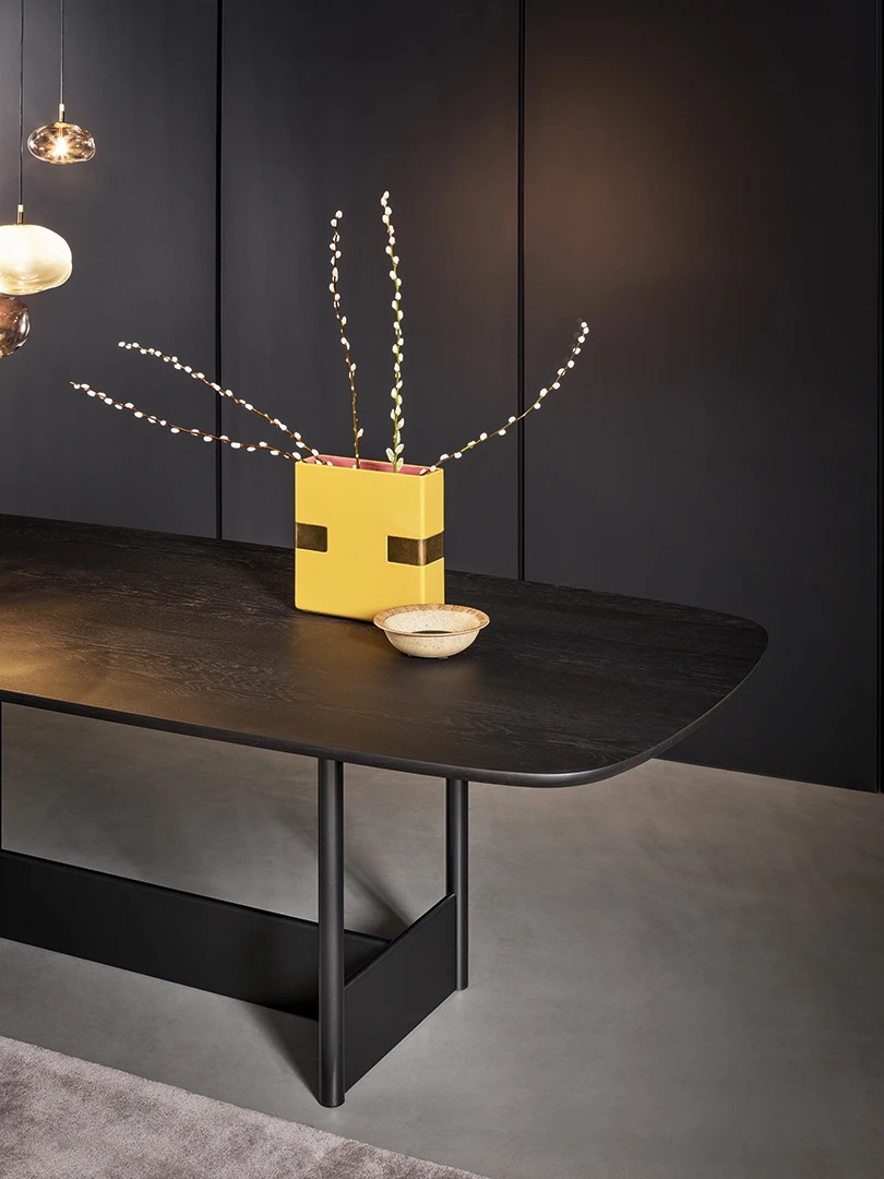 bonaldo-tavolo-canvas-table-main-gallery-04.jpg