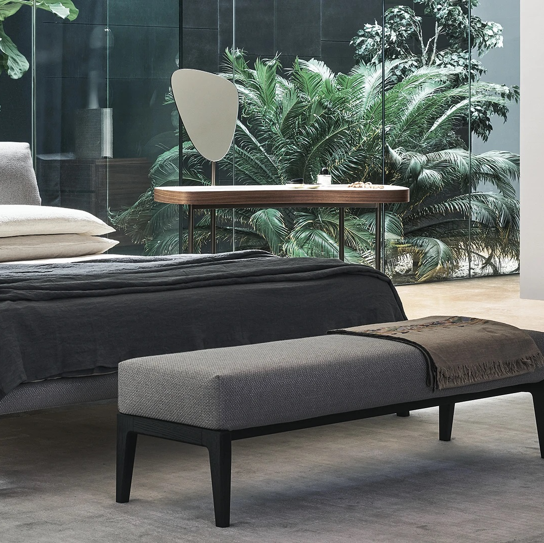 Venus Vanity Table
