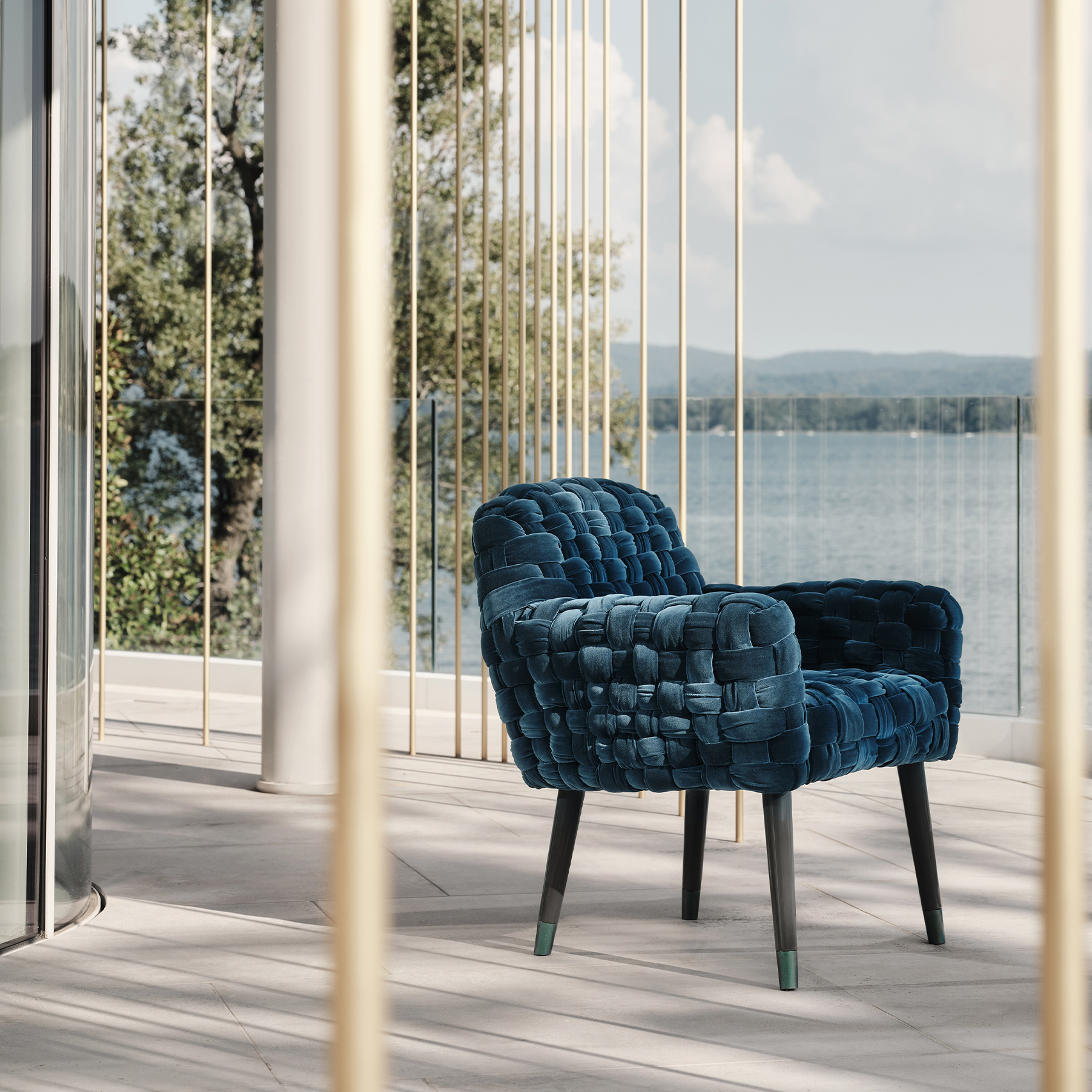 b2.jpg
