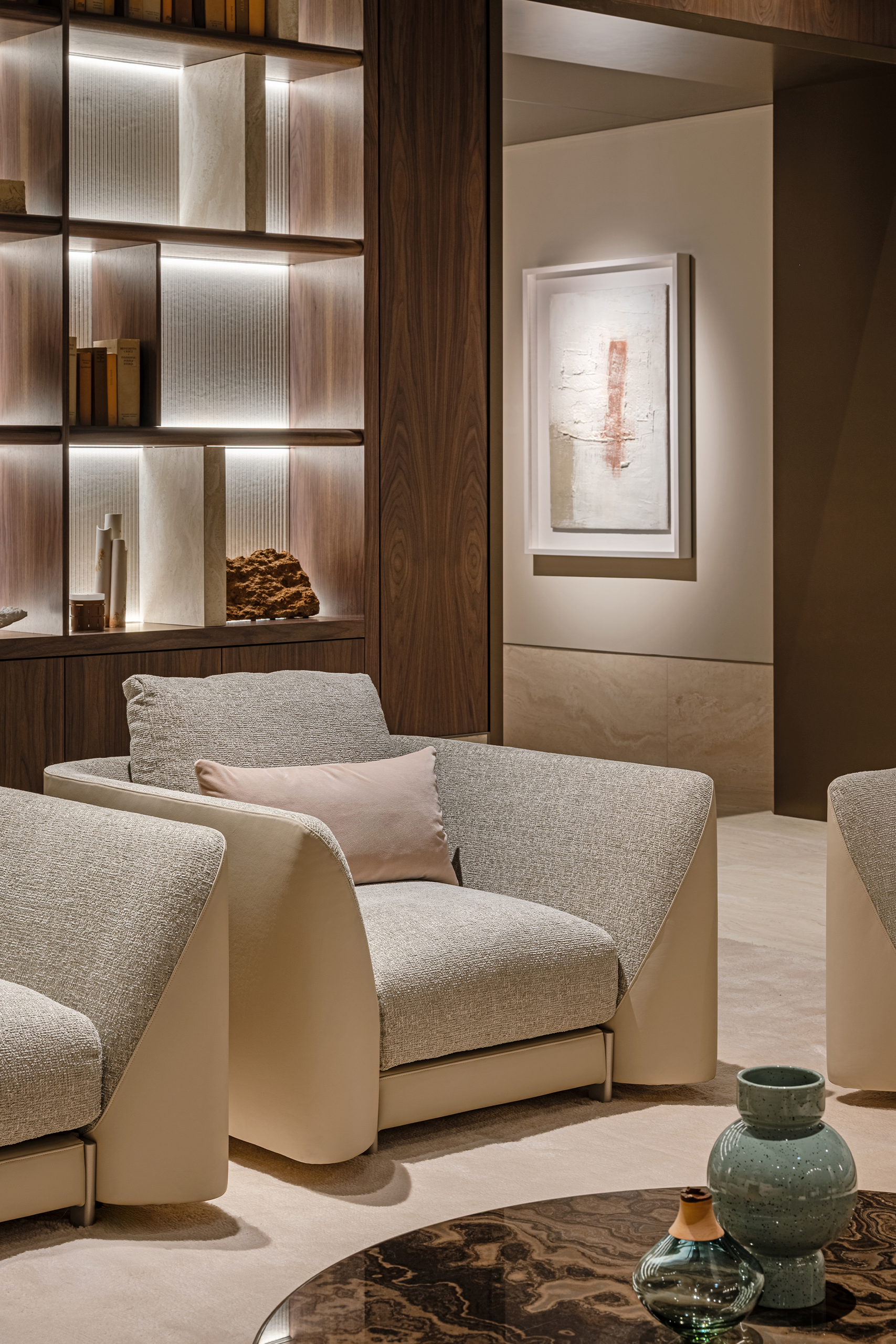 joel-armchair-turri-gallery-03.jpg
