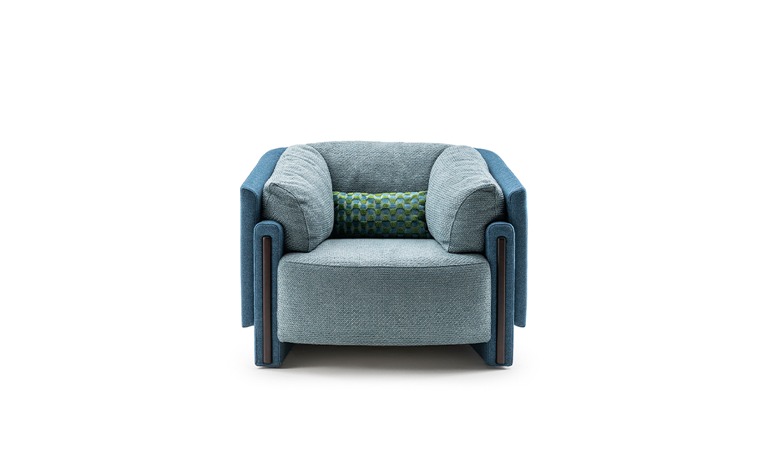 vesta-armchair-turri-front.jpg