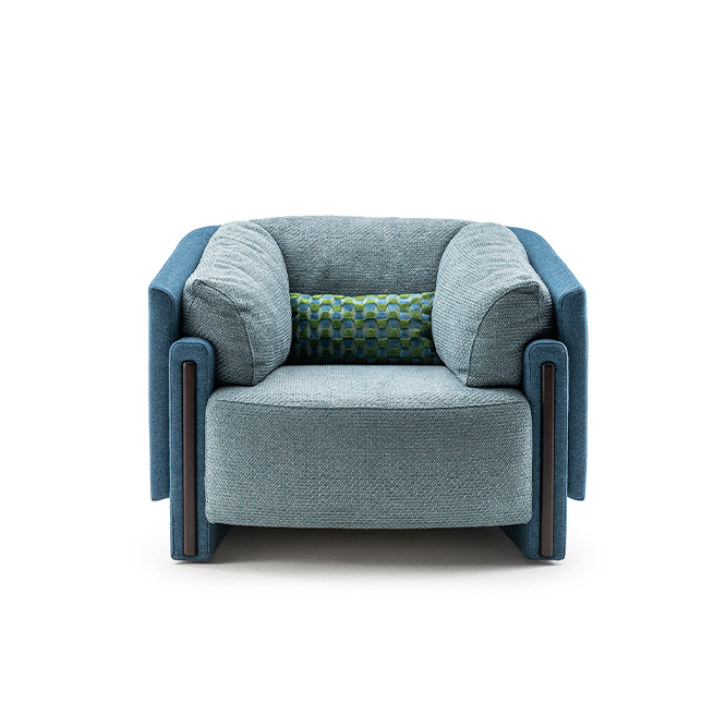 vesta-armchair-turri-front.jpg