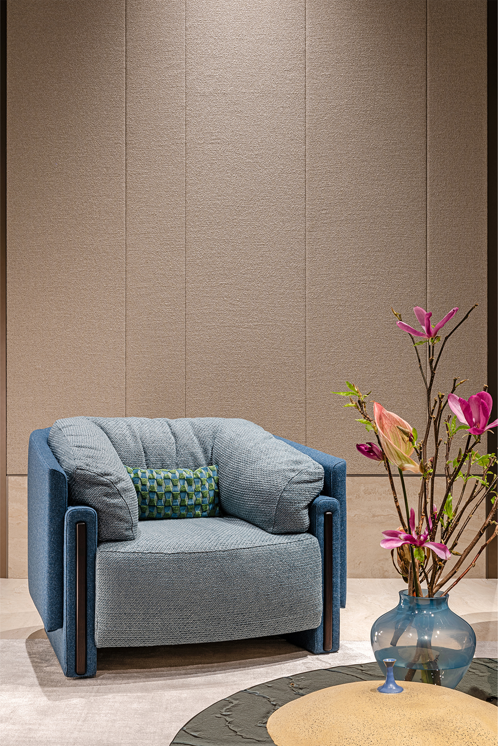 vesta-armchair-turri-gallery-02.jpg