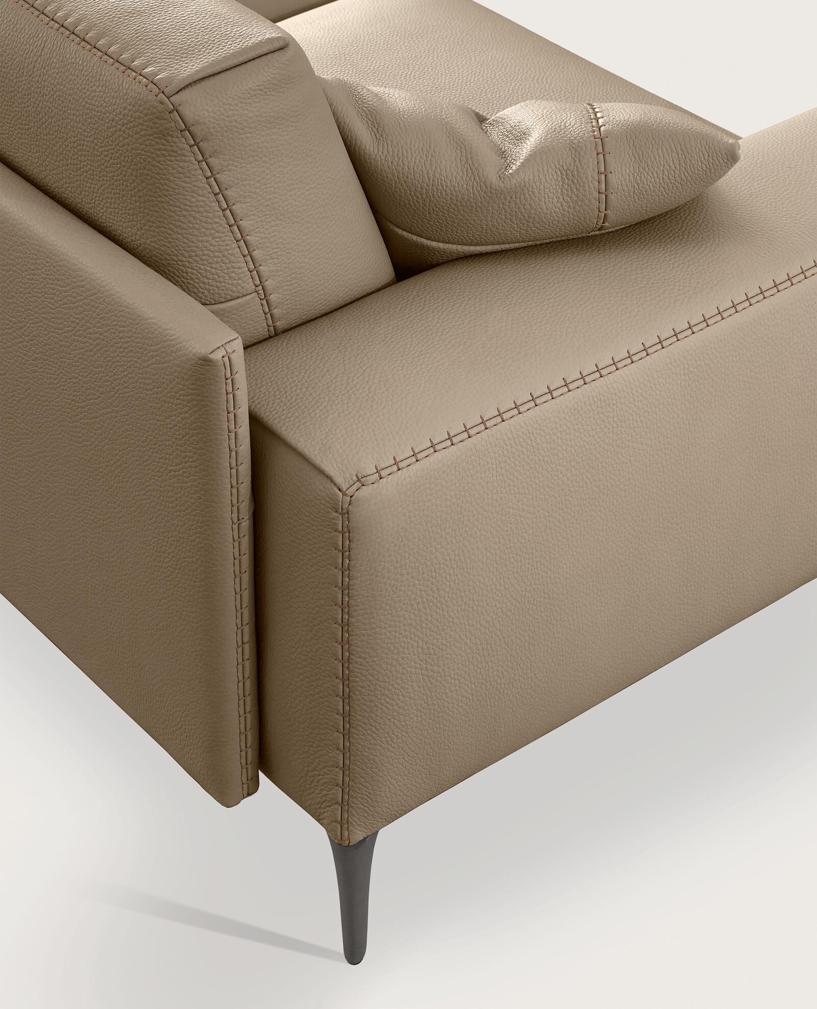 Gamma_Sofa_Twiga_Gallery - 02.284092b8.jpg