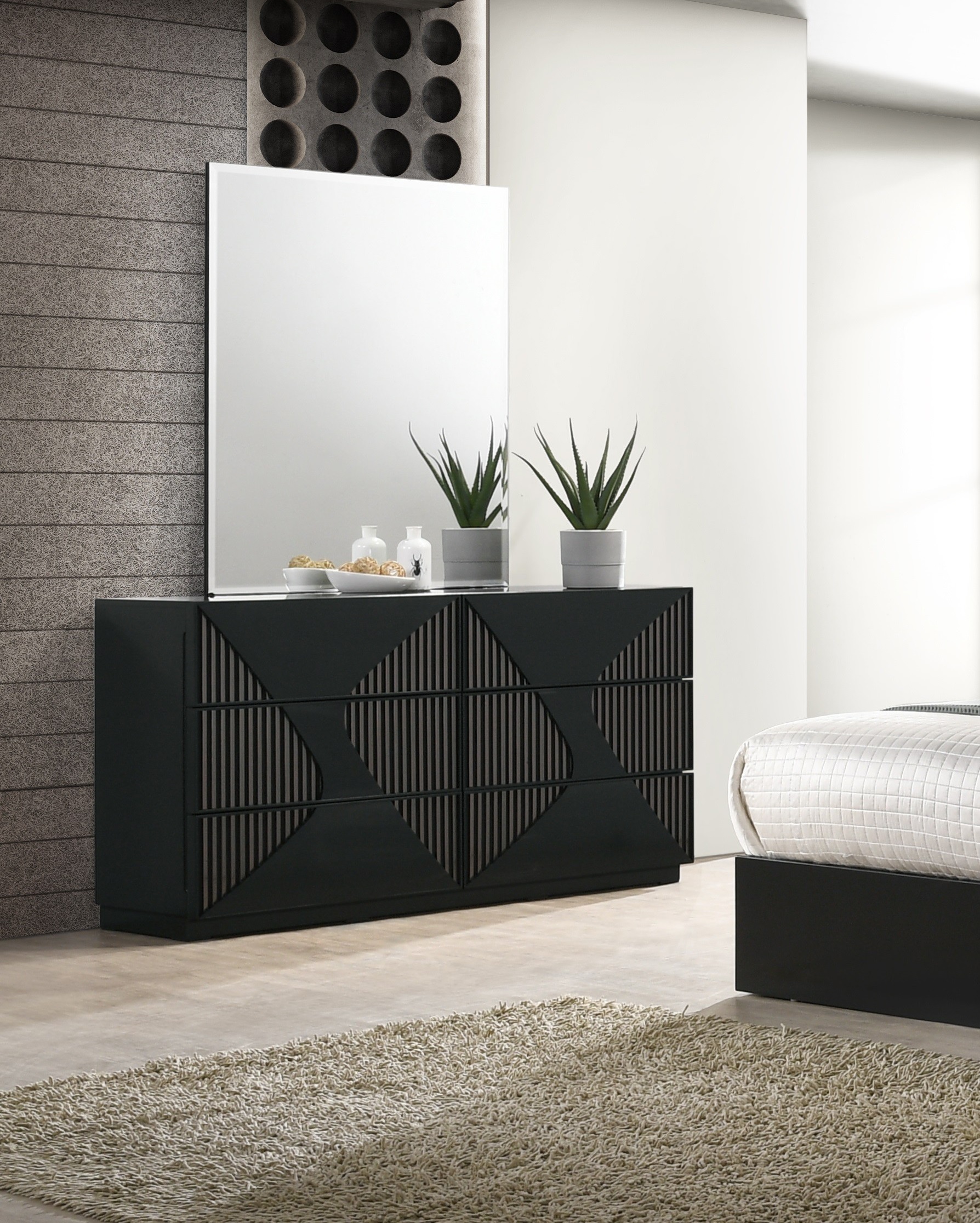 Rosette Bedroom.jpg