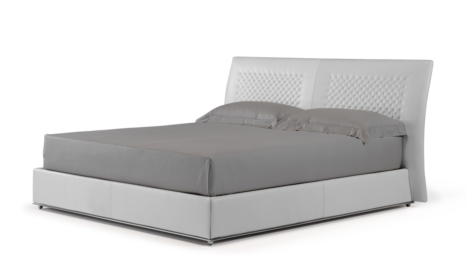 Chandelier Leather Bed1.jpg