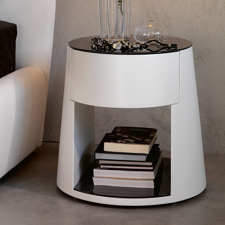 Nigel Nightstand