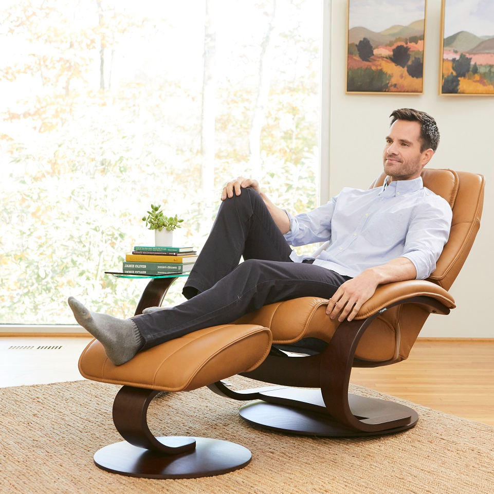Fjords-Admiral-C-AL-Vintage-Cognac-Espresso-Lifesytle-8.jpg