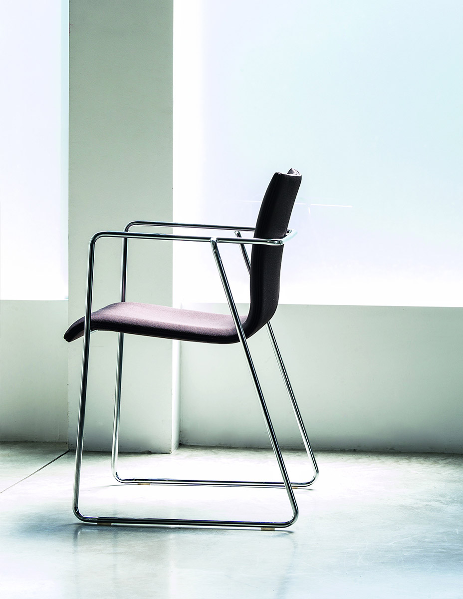bee-2572-poltroncine-3.jpg