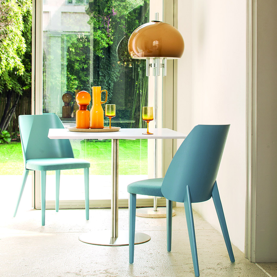 Shell Chair