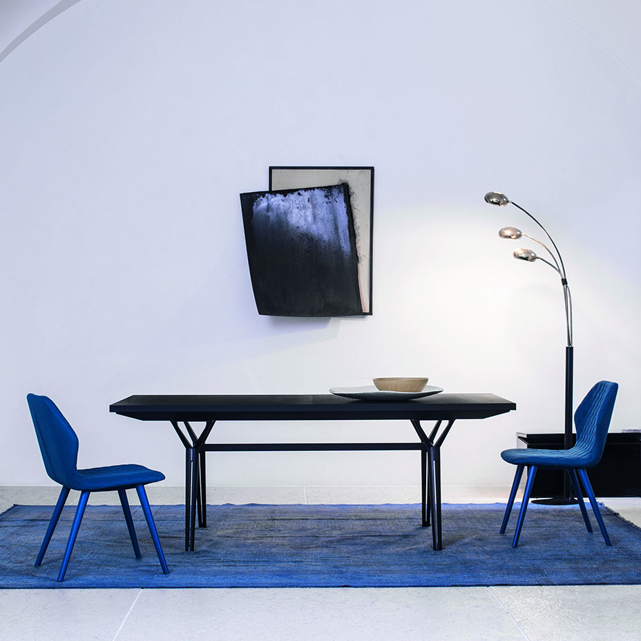 Epsilon Dining Table