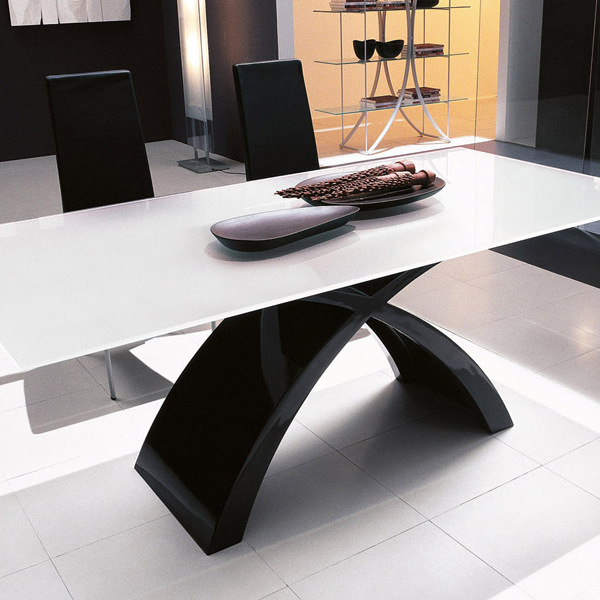 Tokyo Dining Table