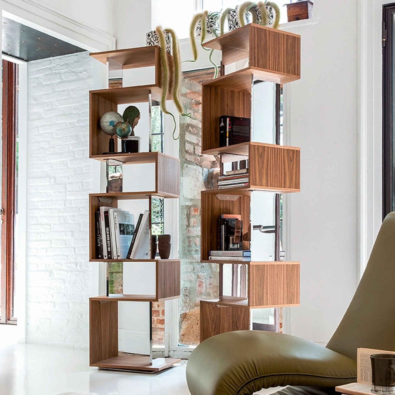 Tonin Casa Osuna Bookcase - Thumbnail 2